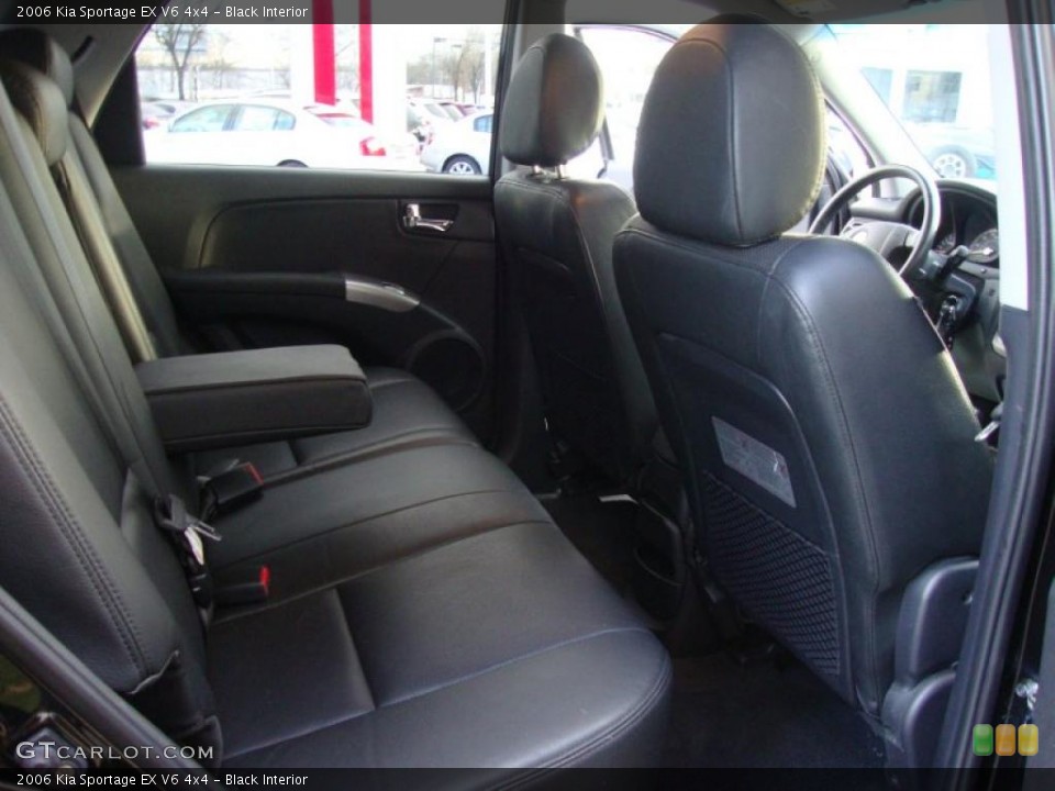 Black Interior Photo for the 2006 Kia Sportage EX V6 4x4 #41084607