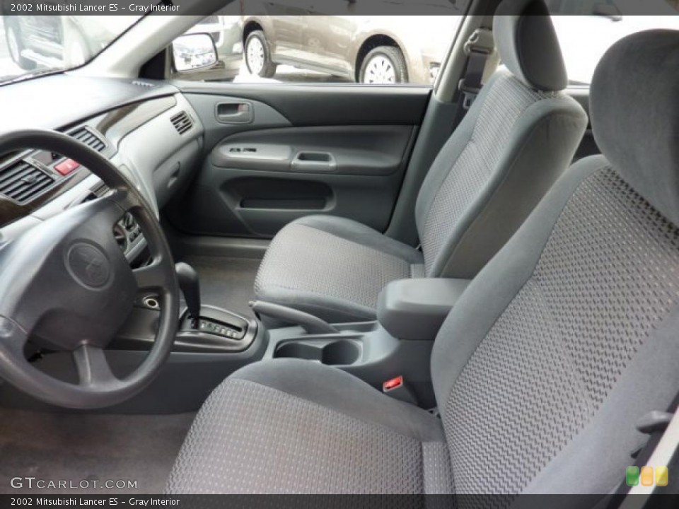 Gray Interior Photo for the 2002 Mitsubishi Lancer ES #41088316