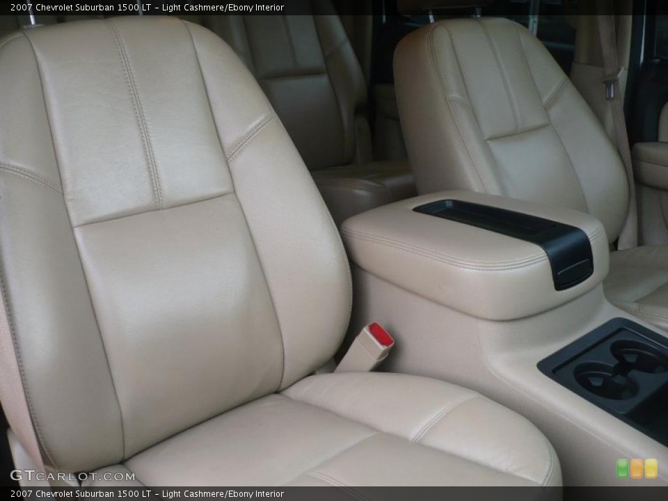 Light Cashmere/Ebony Interior Photo for the 2007 Chevrolet Suburban 1500 LT #41090168