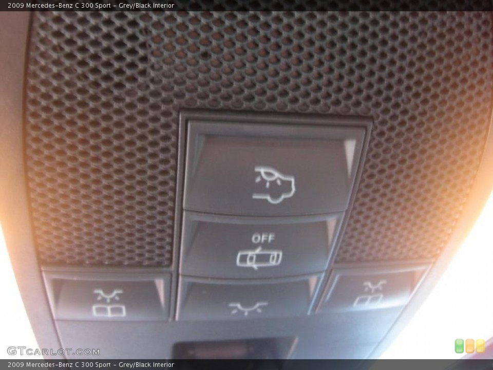 Grey/Black Interior Controls for the 2009 Mercedes-Benz C 300 Sport #41094085