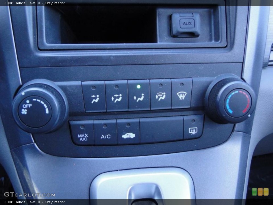 Gray Interior Controls for the 2008 Honda CR-V LX #41099157