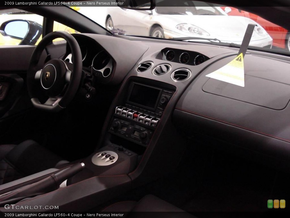 Nero Perseus Interior Dashboard for the 2009 Lamborghini Gallardo LP560-4 Coupe #4110352