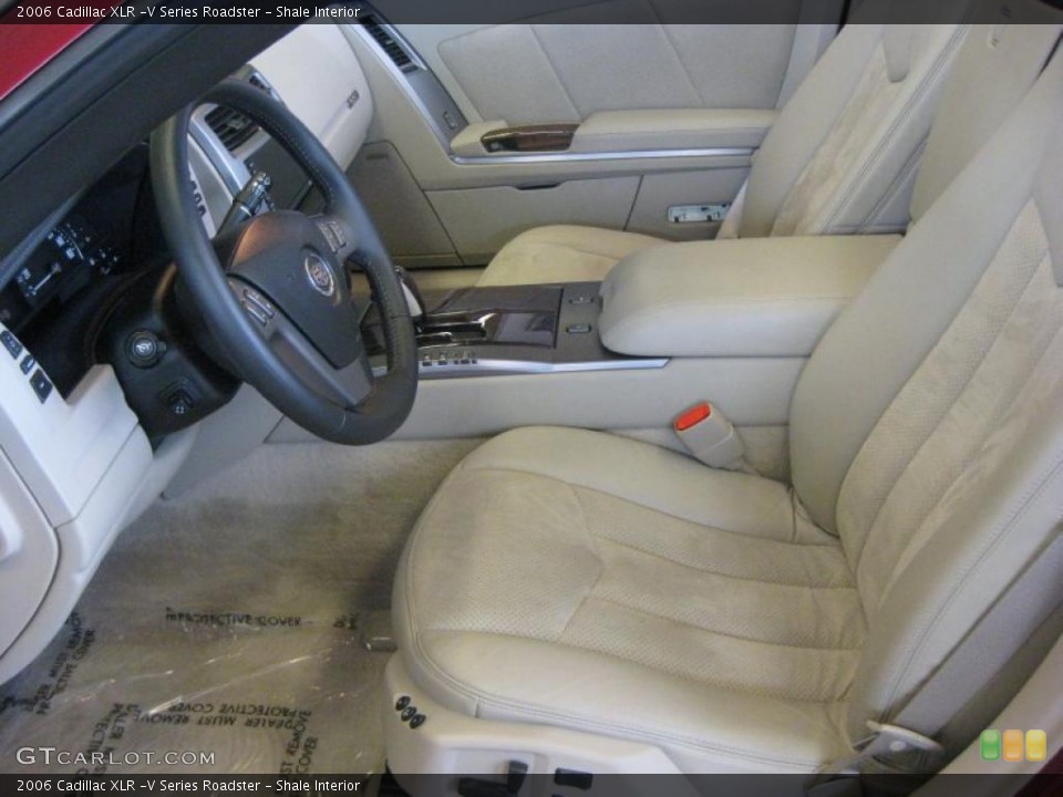 Shale Interior Photo for the 2006 Cadillac XLR -V Series Roadster #41104042