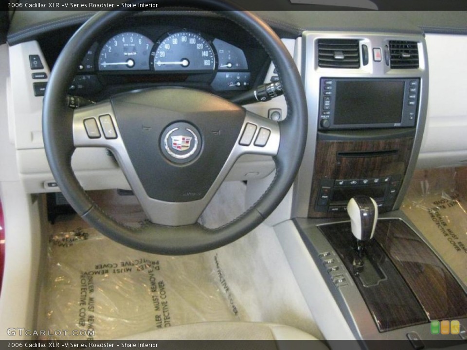 Shale Interior Dashboard for the 2006 Cadillac XLR -V Series Roadster #41104054