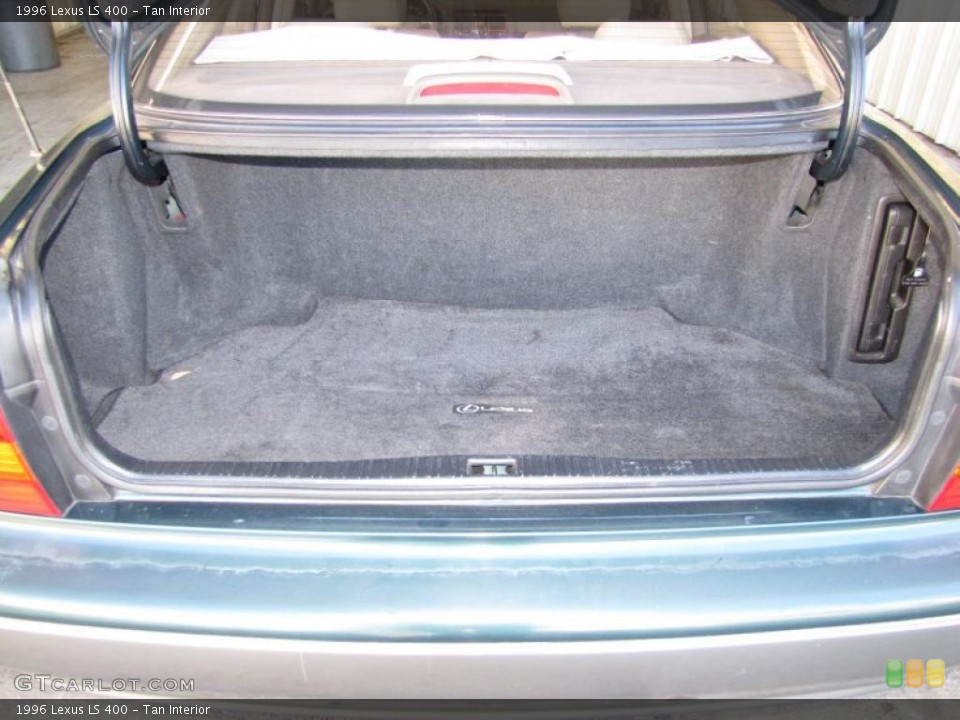 Tan Interior Trunk for the 1996 Lexus LS 400 #41109202