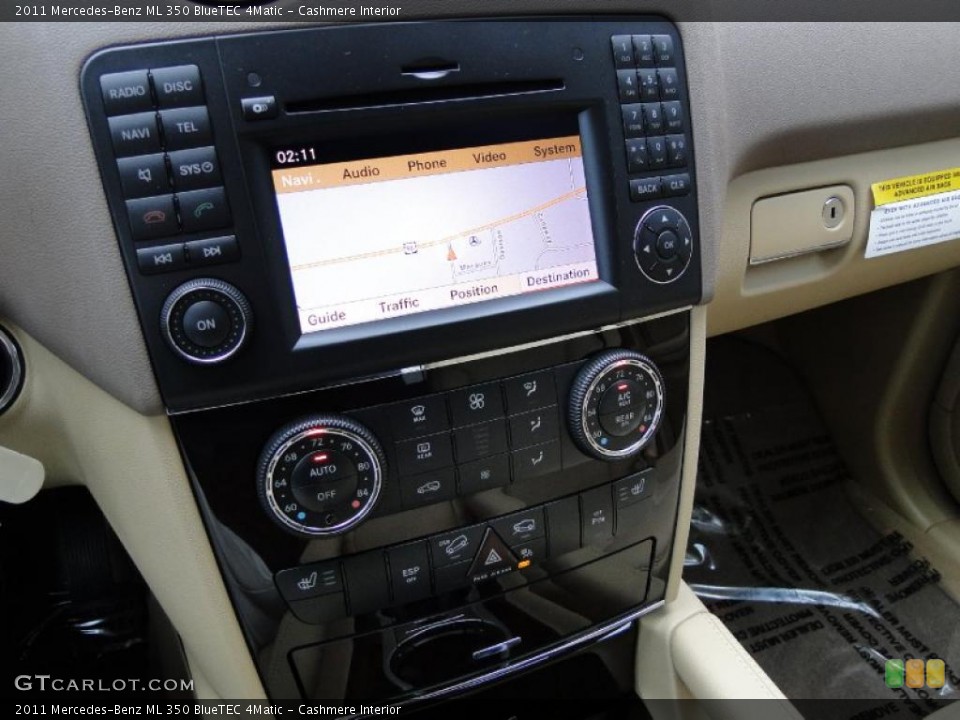 Cashmere Interior Navigation for the 2011 Mercedes-Benz ML 350 BlueTEC 4Matic #41109406