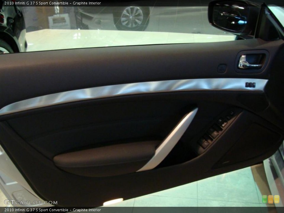 Graphite Interior Door Panel for the 2010 Infiniti G 37 S Sport Convertible #41126219