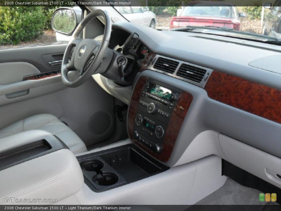 Light Titanium/Dark Titanium Interior Dashboard for the 2008 Chevrolet Suburban 1500 LT #41126963