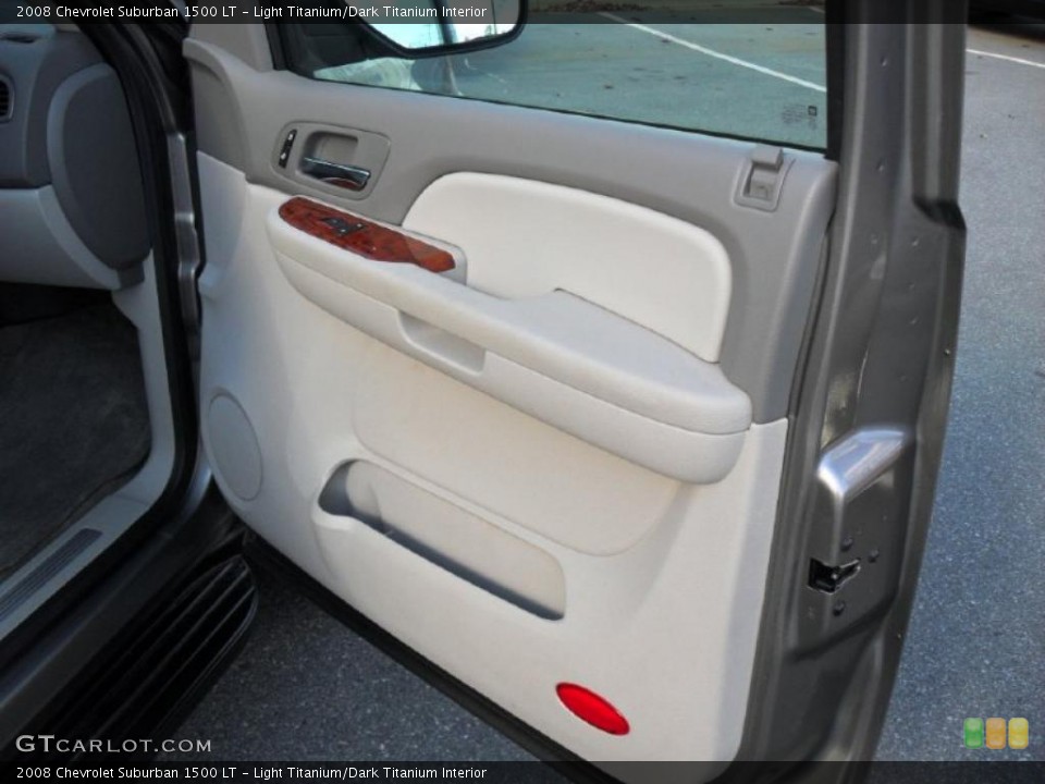 Light Titanium/Dark Titanium Interior Door Panel for the 2008 Chevrolet Suburban 1500 LT #41126979