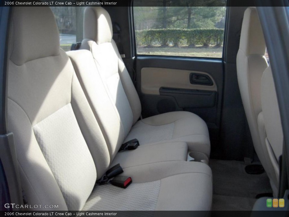 Light Cashmere Interior Photo for the 2006 Chevrolet Colorado LT Crew Cab #41127087