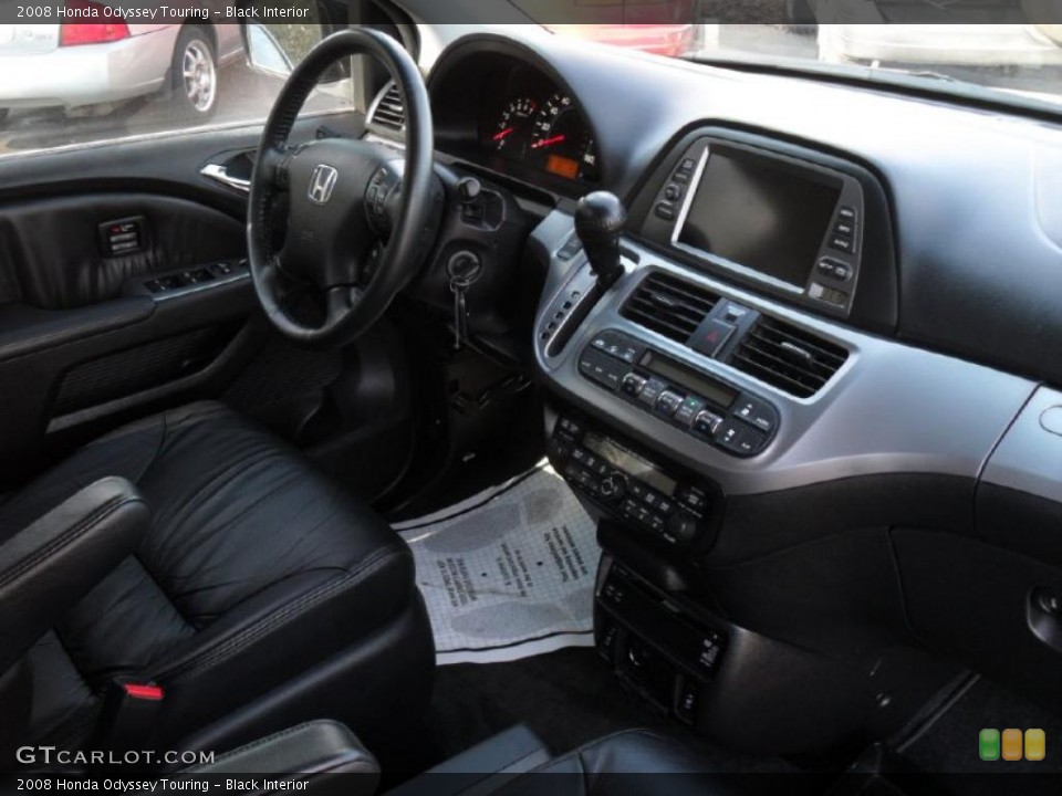 Black Interior Photo for the 2008 Honda Odyssey Touring #41127803