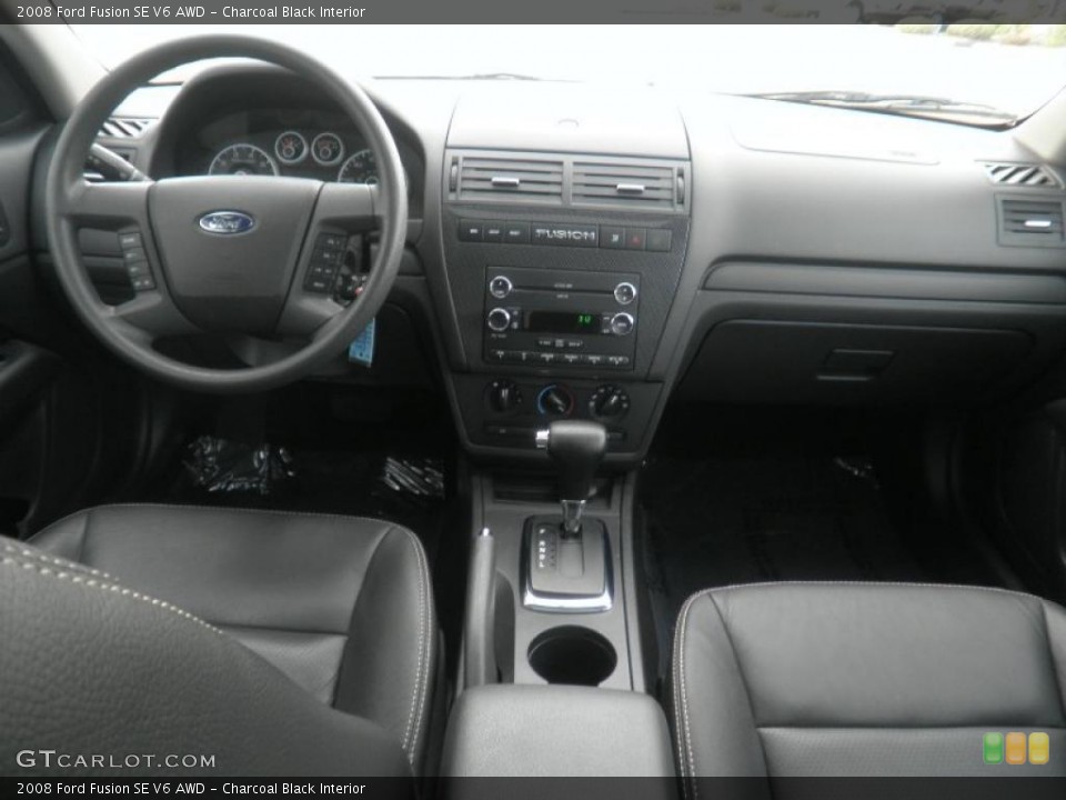 Charcoal Black Interior Photo for the 2008 Ford Fusion SE V6 AWD #41133287