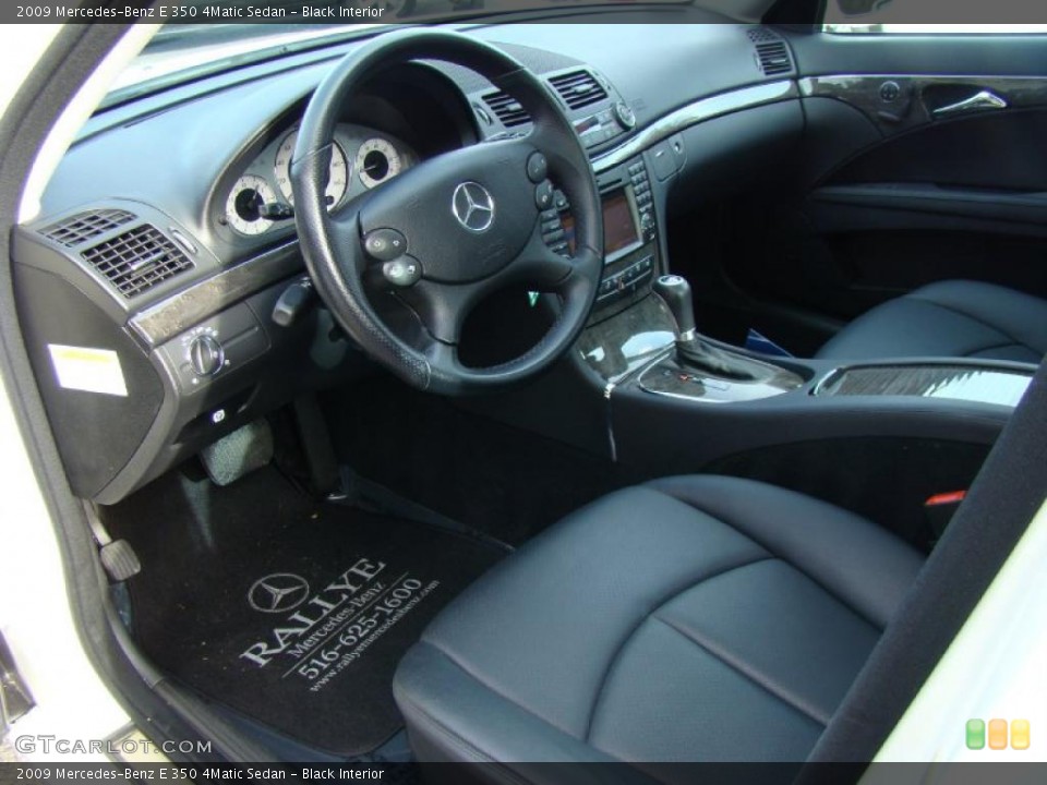 Black Interior Photo for the 2009 Mercedes-Benz E 350 4Matic Sedan #41134443