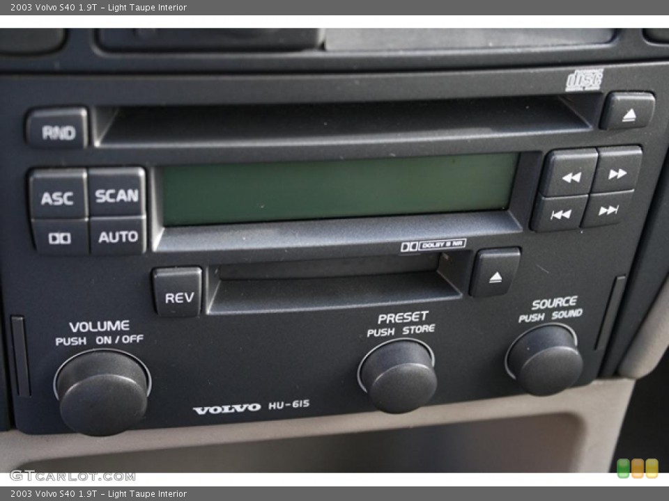 Light Taupe Interior Controls for the 2003 Volvo S40 1.9T #41135151