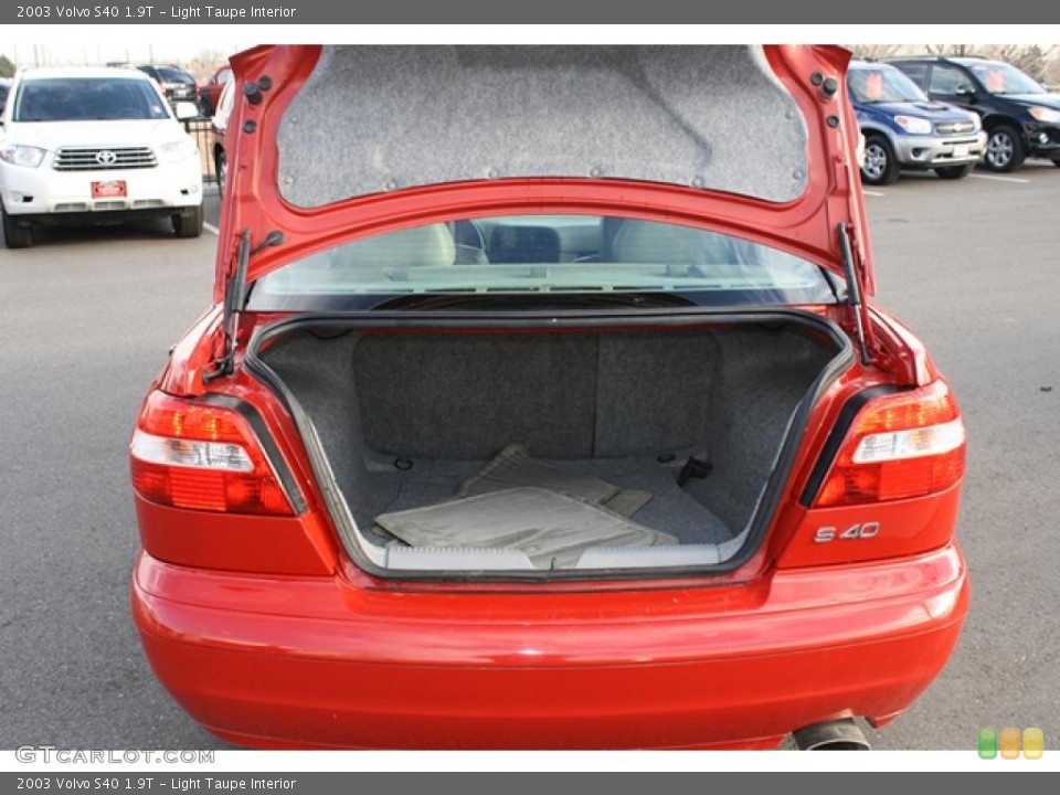 Light Taupe Interior Trunk for the 2003 Volvo S40 1.9T #41135295