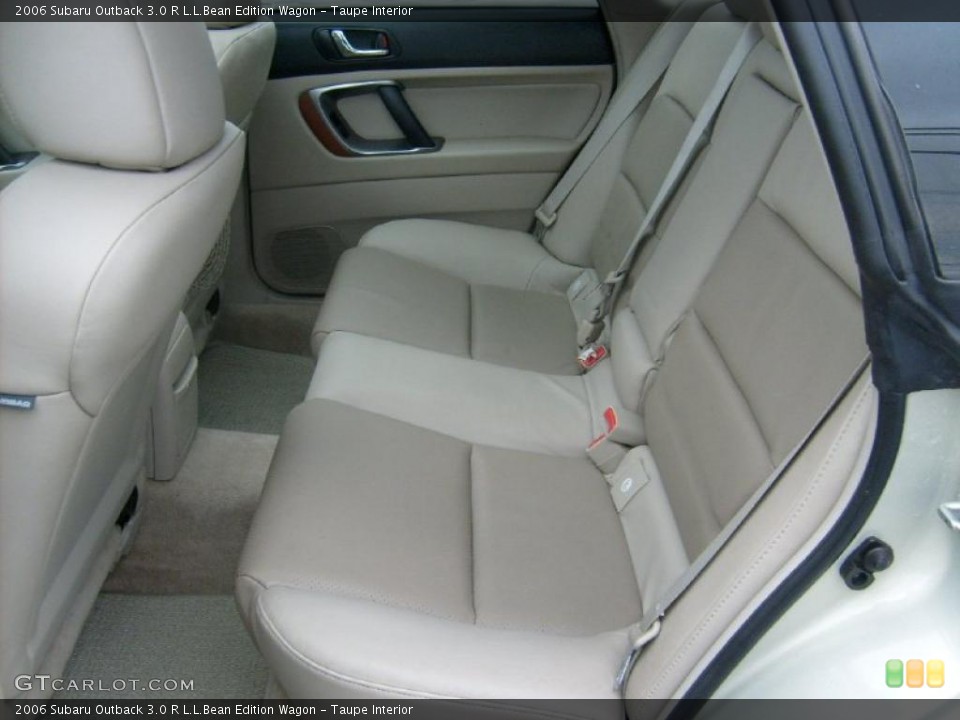 Taupe Interior Photo for the 2006 Subaru Outback 3.0 R L.L.Bean Edition Wagon #41136339