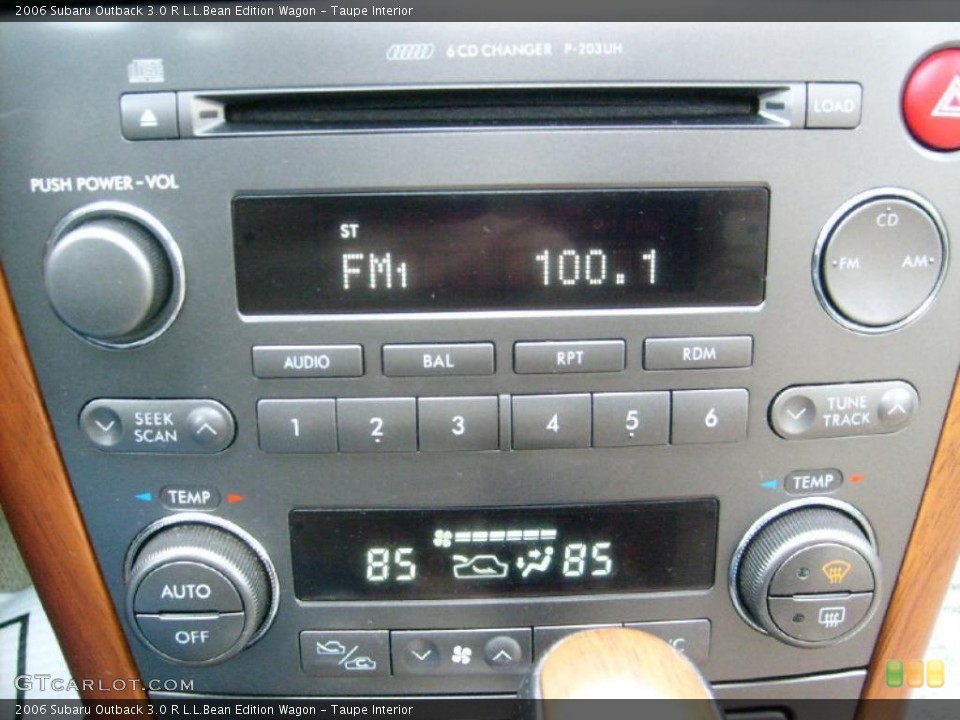 Taupe Interior Controls for the 2006 Subaru Outback 3.0 R L.L.Bean Edition Wagon #41136403