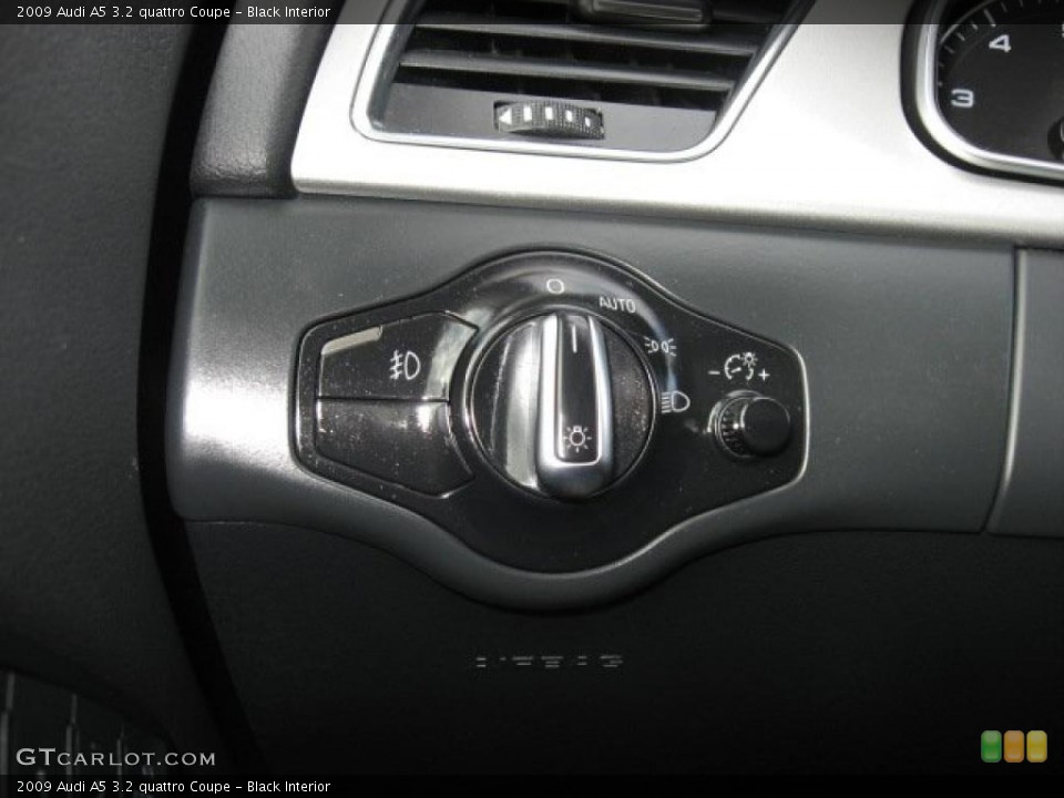 Black Interior Controls for the 2009 Audi A5 3.2 quattro Coupe #41141631