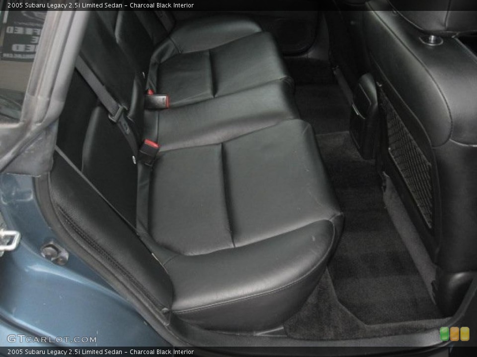 Charcoal Black Interior Photo for the 2005 Subaru Legacy 2.5i Limited Sedan #41142091