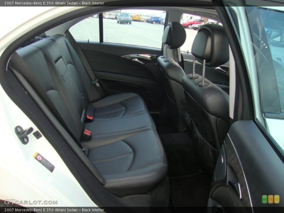 Black Interior Photo for the 2007 Mercedes-Benz E 350 4Matic Sedan #41145383