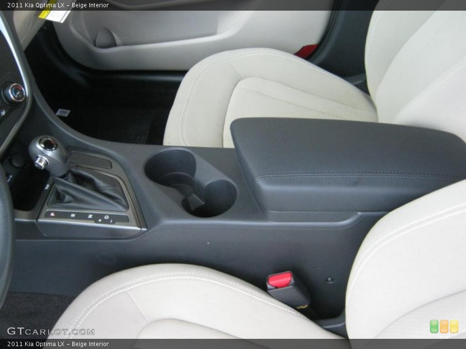 Beige Interior Photo for the 2011 Kia Optima LX #41150892