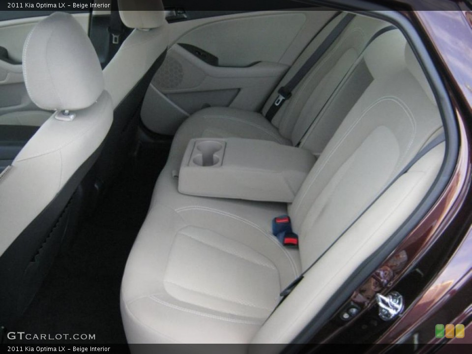 Beige Interior Photo for the 2011 Kia Optima LX #41150924
