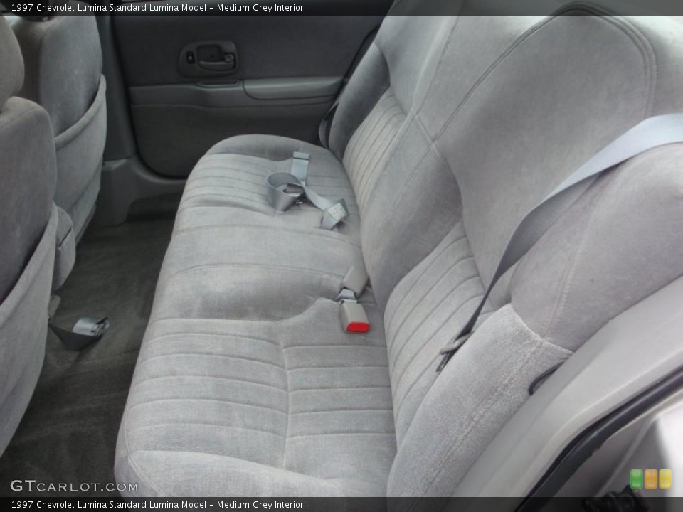 Medium Grey Interior Photo for the 1997 Chevrolet Lumina  #41153520