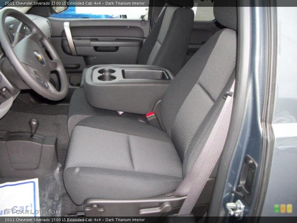 Dark Titanium Interior Photo for the 2011 Chevrolet Silverado 1500 LS Extended Cab 4x4 #41164712