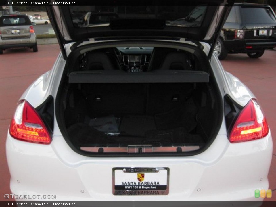 Black Interior Trunk for the 2011 Porsche Panamera 4 #41172542
