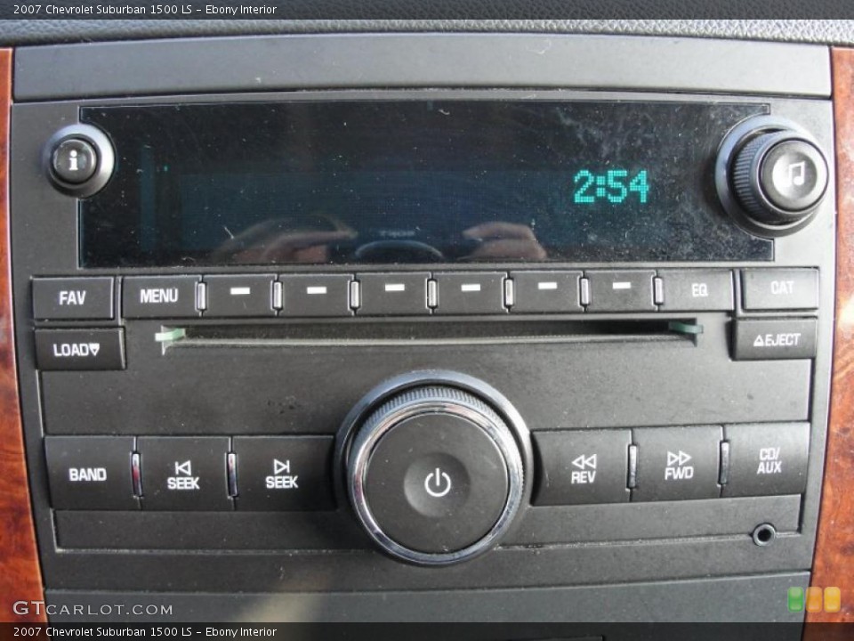 Ebony Interior Controls for the 2007 Chevrolet Suburban 1500 LS #41174570