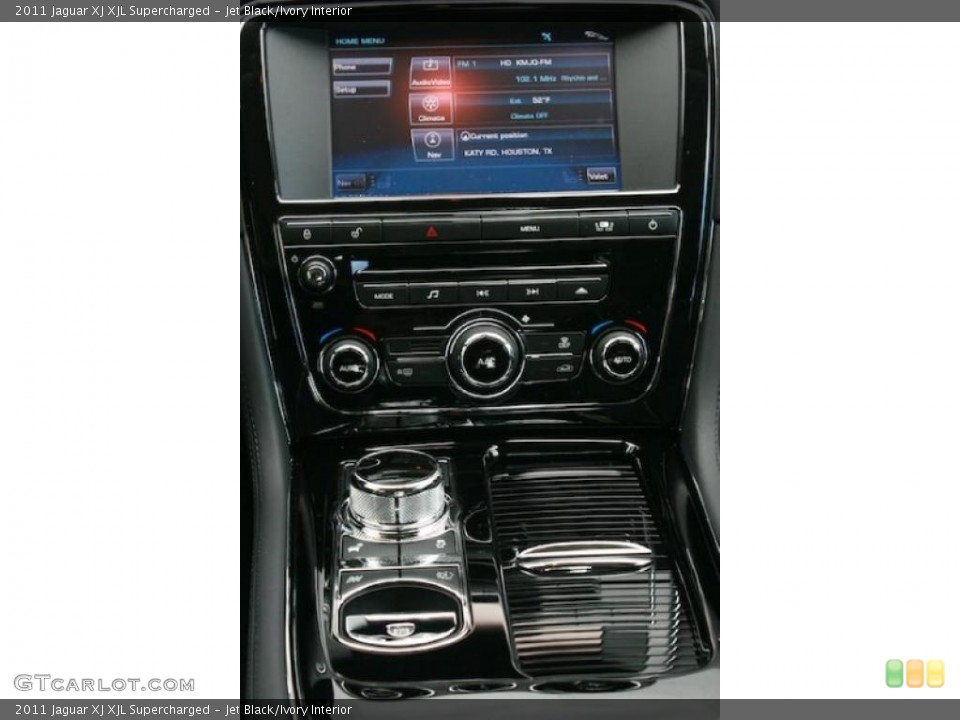 Jet Black/Ivory Interior Controls for the 2011 Jaguar XJ XJL Supercharged #41192326
