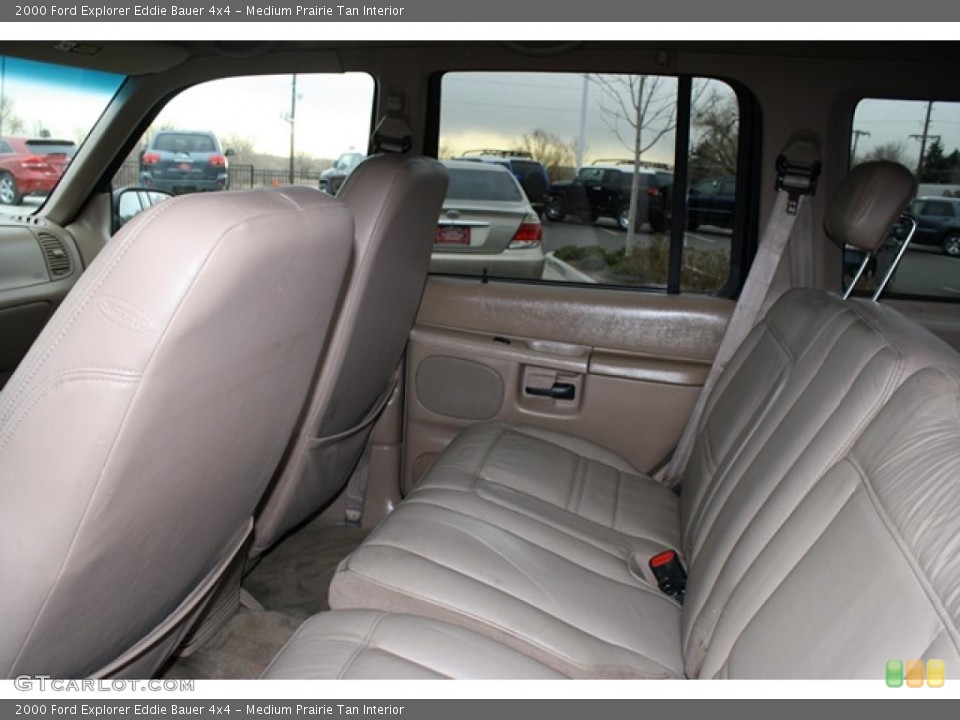 Medium Prairie Tan Interior Photo for the 2000 Ford Explorer Eddie Bauer 4x4 #41193946