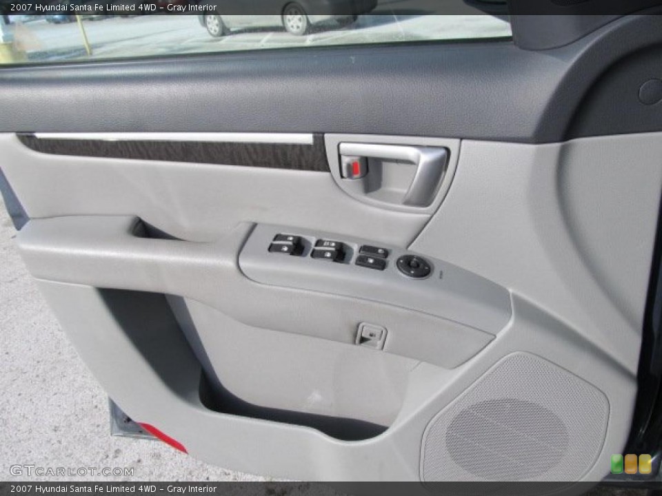 Gray Interior Door Panel for the 2007 Hyundai Santa Fe Limited 4WD #41193974