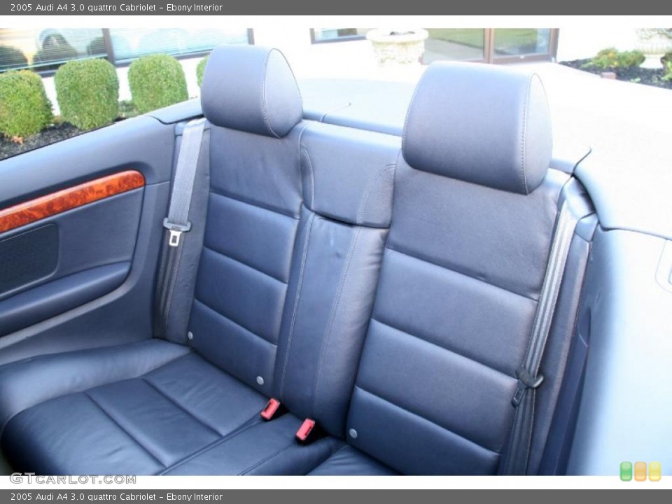 Ebony Interior Photo for the 2005 Audi A4 3.0 quattro Cabriolet #41198287