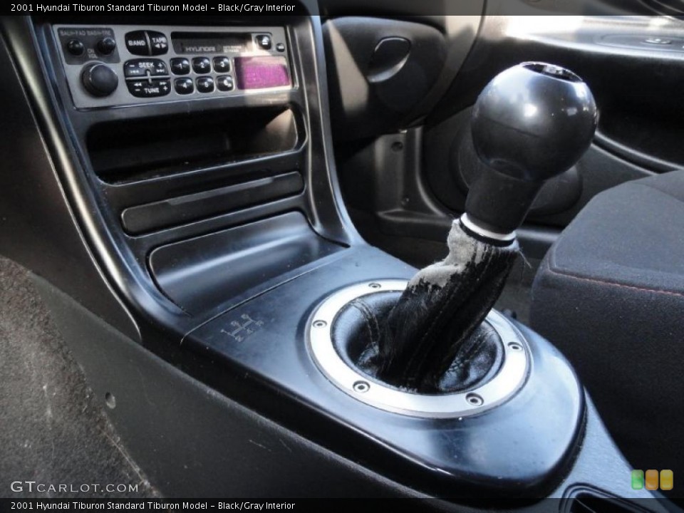 Black/Gray Interior Transmission for the 2001 Hyundai Tiburon  #41198862