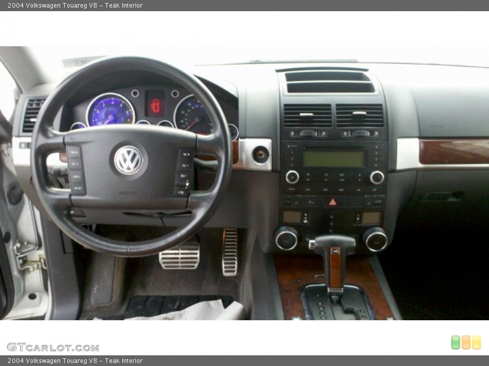 Teak Interior Dashboard for the 2004 Volkswagen Touareg V8 #41201730