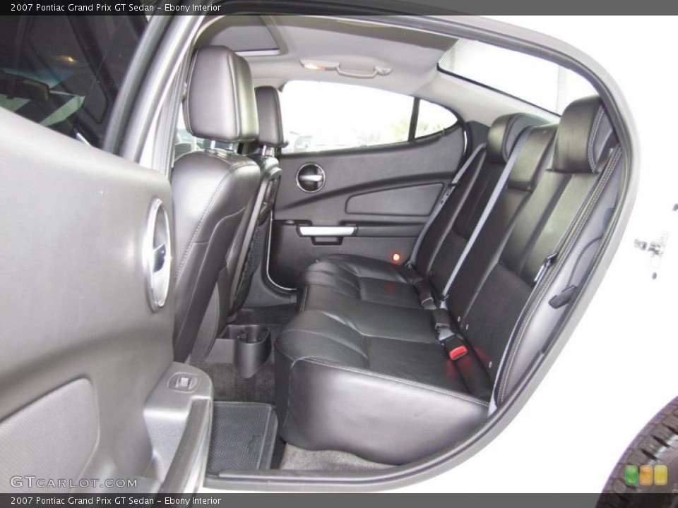 Ebony Interior Photo for the 2007 Pontiac Grand Prix GT Sedan #41207038