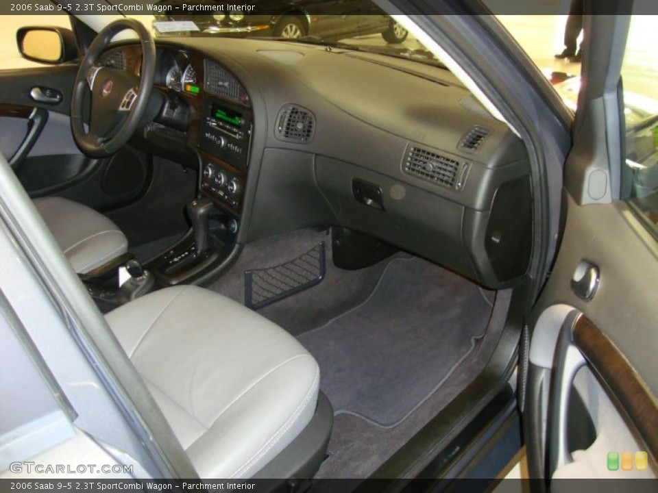 Parchment Interior Photo for the 2006 Saab 9-5 2.3T SportCombi Wagon #41207434