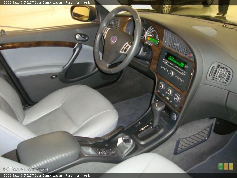 Parchment Interior Photo for the 2006 Saab 9-5 2.3T SportCombi Wagon #41207454