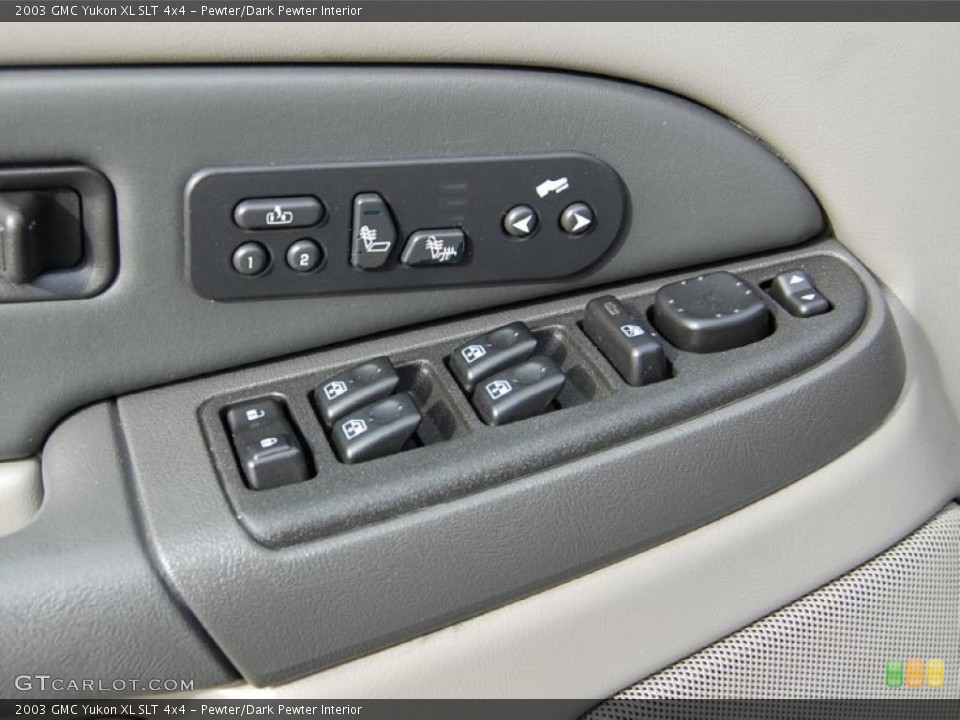 Pewter/Dark Pewter Interior Controls for the 2003 GMC Yukon XL SLT 4x4 #41208615