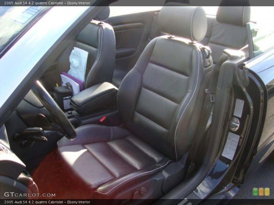 Ebony Interior Photo for the 2005 Audi S4 4.2 quattro Cabriolet #41211043