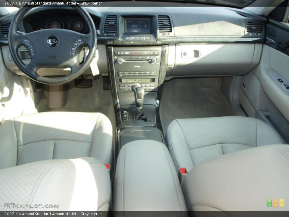 Gray Interior Dashboard for the 2007 Kia Amanti  #41211471
