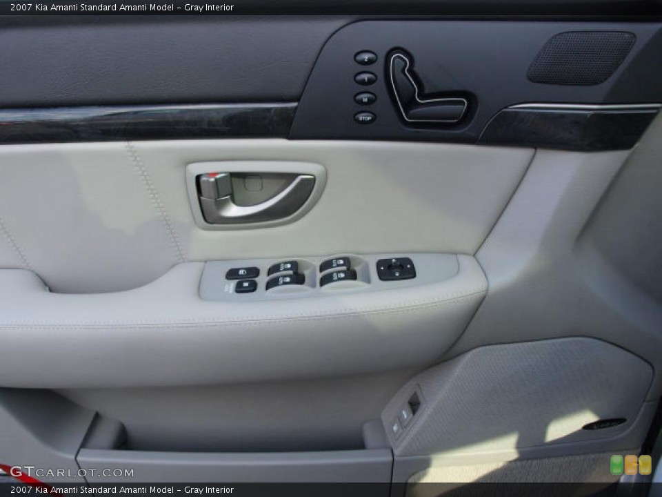 Gray Interior Controls for the 2007 Kia Amanti  #41211547