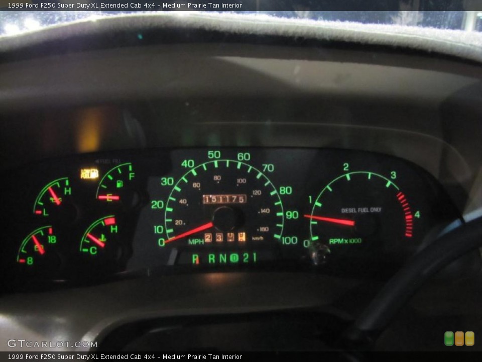 Medium Prairie Tan Interior Gauges for the 1999 Ford F250 Super Duty XL Extended Cab 4x4 #41219627