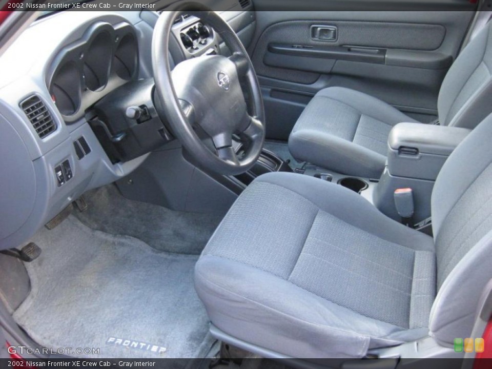 Gray Interior Photo for the 2002 Nissan Frontier XE Crew Cab #41222459