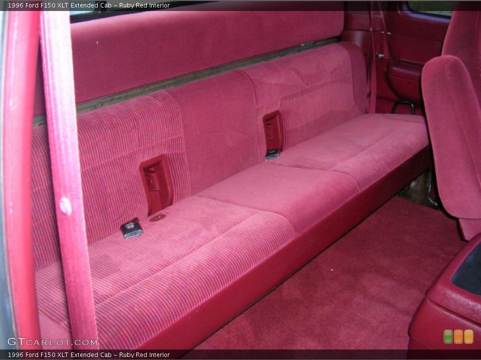 Ruby Red Interior Photo for the 1996 Ford F150 XLT Extended Cab #41225323