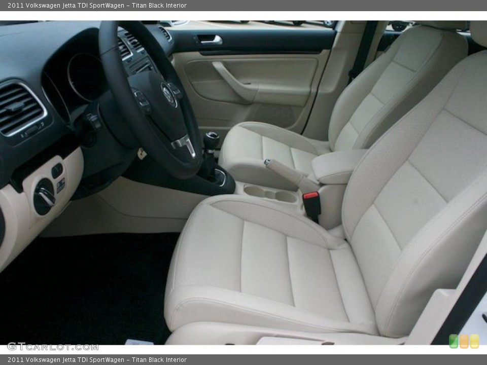 Titan Black Interior Photo for the 2011 Volkswagen Jetta TDI SportWagen #41225335