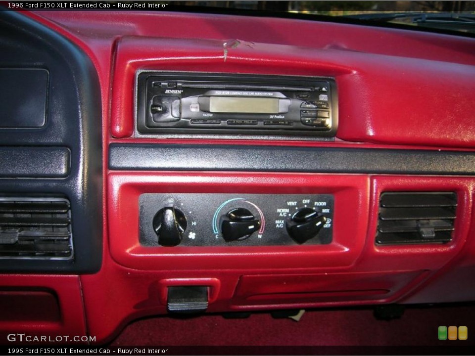 Ruby Red Interior Controls for the 1996 Ford F150 XLT Extended Cab #41225467