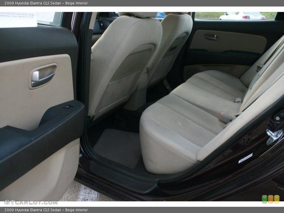 Beige Interior Photo for the 2009 Hyundai Elantra GLS Sedan #41226375