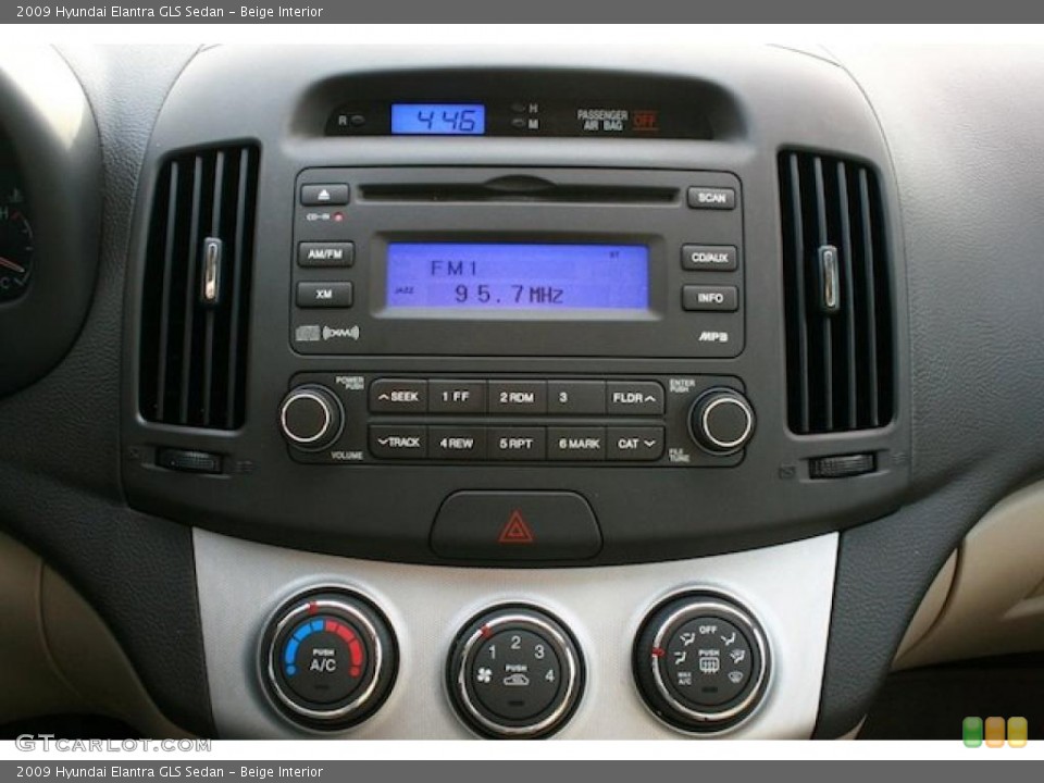 Beige Interior Controls for the 2009 Hyundai Elantra GLS Sedan #41226463